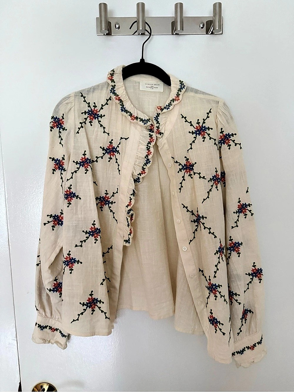 Sezane Floral Embroidered Blouse in White Large Like New